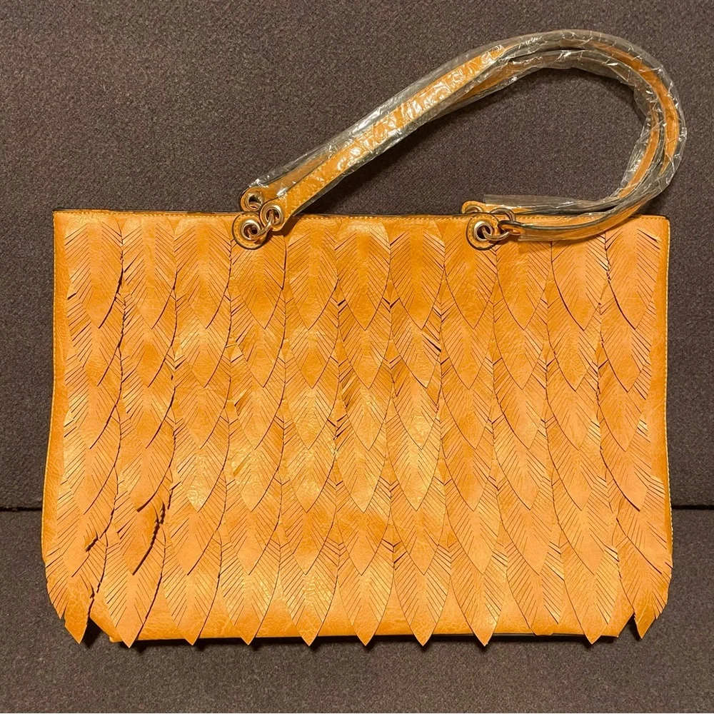 SOLD! New Boutique Vegan Leaf Layered Shopper/Handbag/Tote - Picture 2 of 7